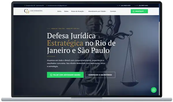 Site do escritório Caio Damascena Advocacia aberto em um notebook