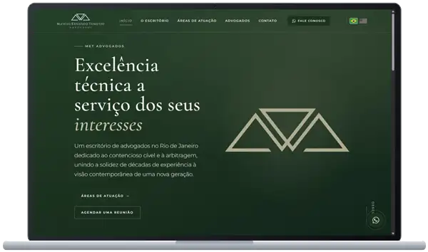 Site do escritório Márcio Eduardo Tenorio Advocacia aberto em um notebook